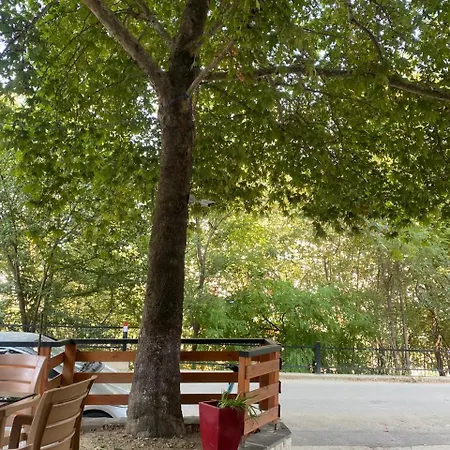 아파트 Stefanias 티라나