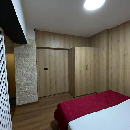 Apartment Stefanias